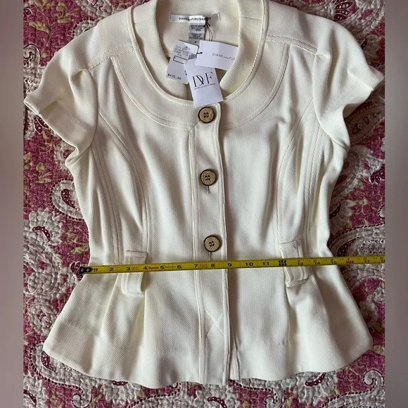 DVF Ensemble - Picture 9 of 16